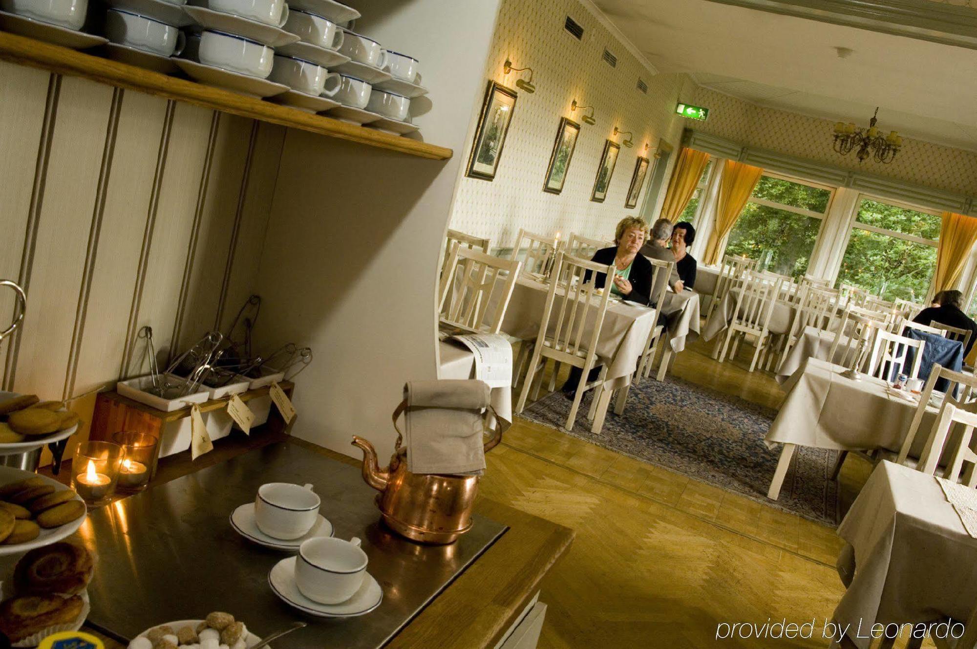 Albert Koek Hotell & Konferens Trollhattan Restaurant photo